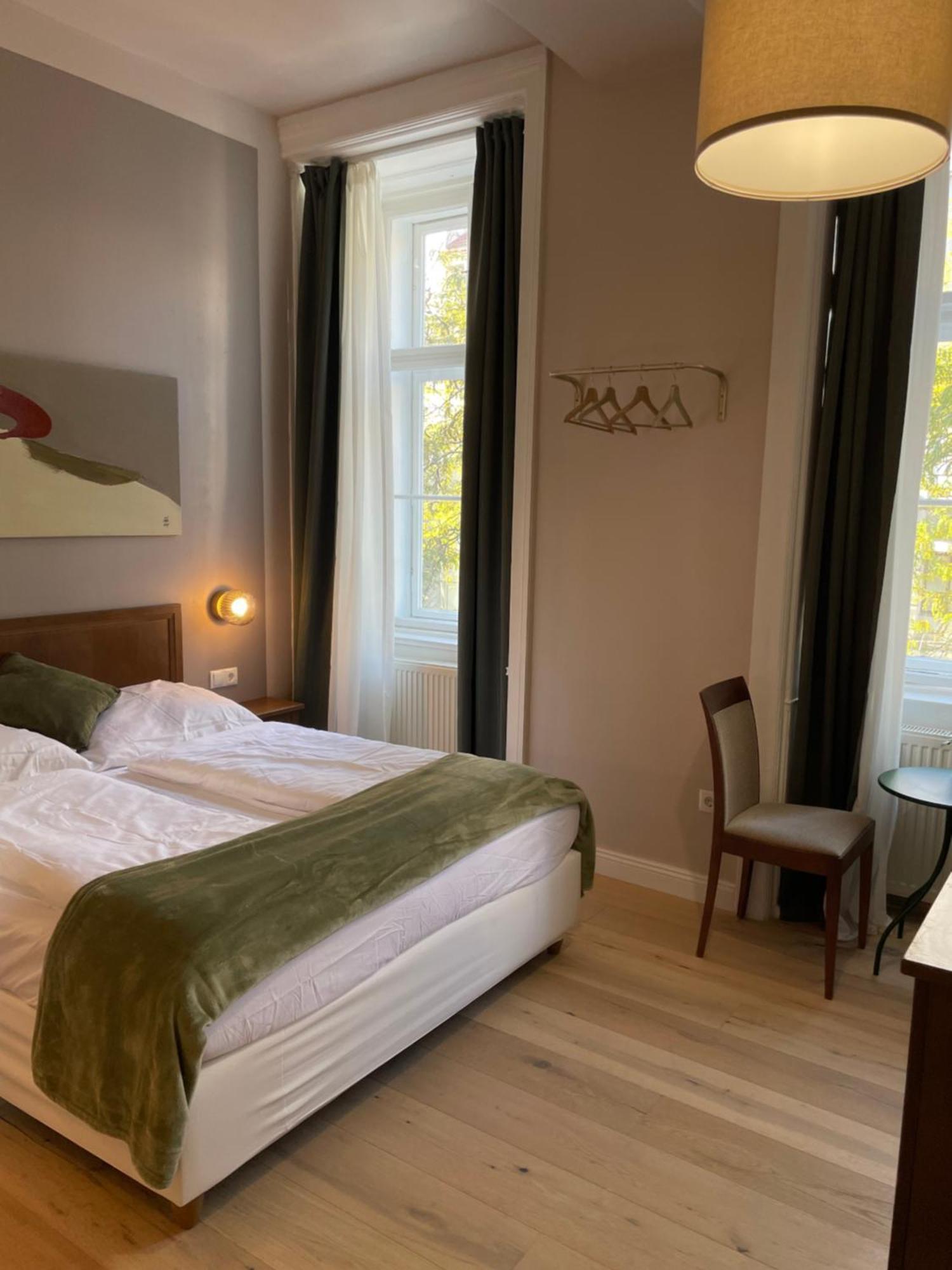 Boutique Hotel Mariahilf Vienna Esterno foto